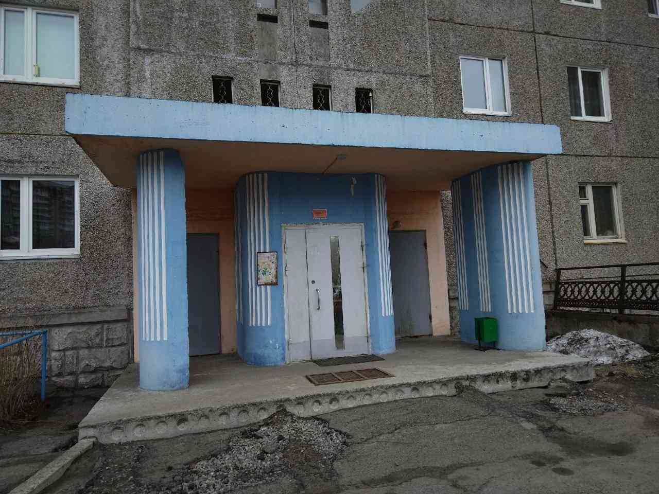 С.Перовской 43 (до).jpg
